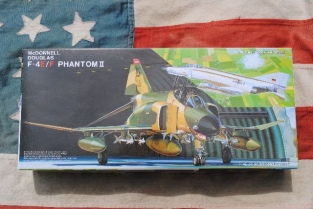 Fuj/K5  McDonnell Douglas F-4 E/F PHANTOM II